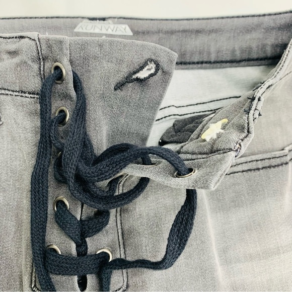 Project Runway gray denim - Picture 4 of 9